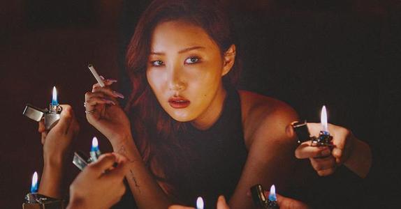 如何评价华莎的新 solo 曲《Maria》？